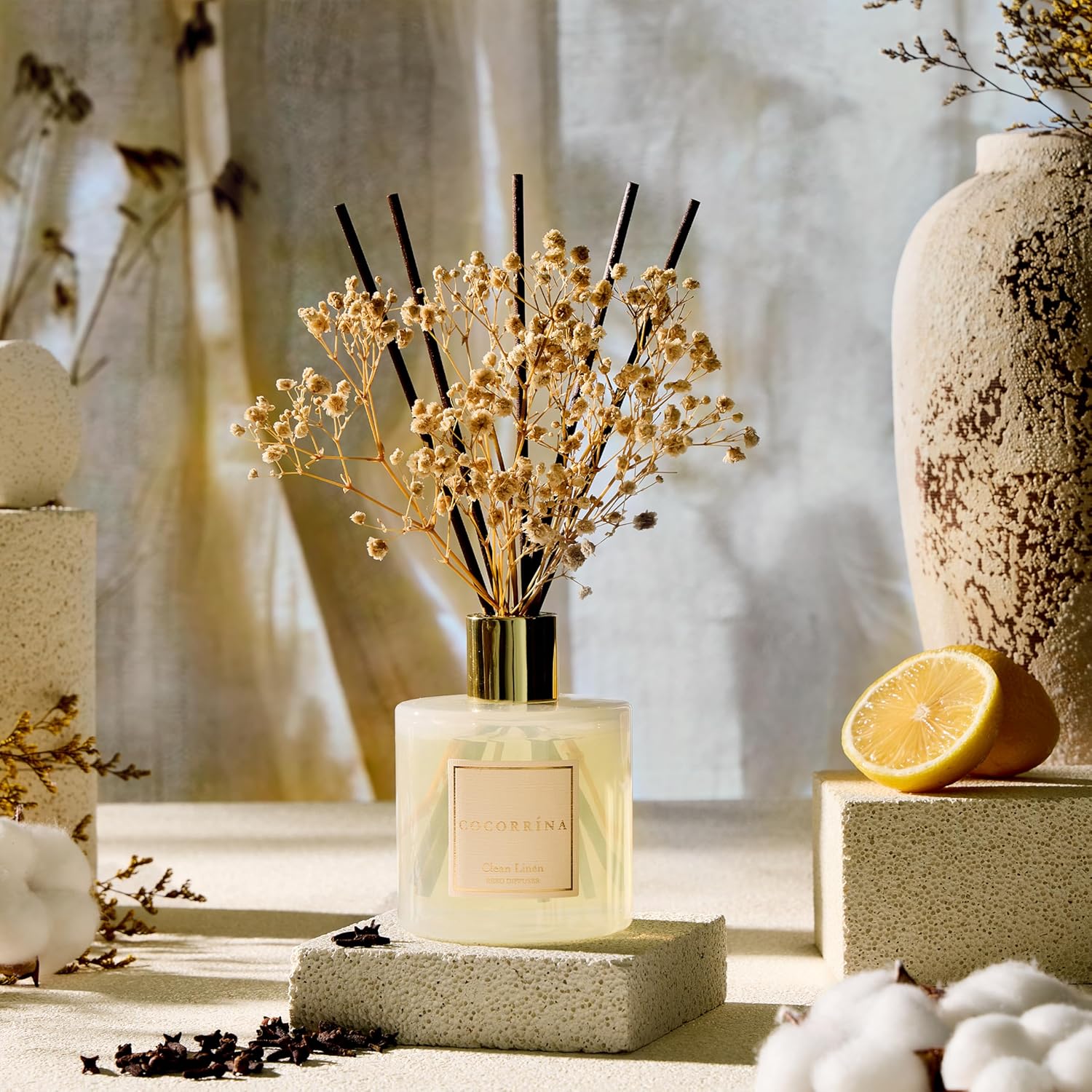 Cocorrína Reed Diffuser Set, 200ml Clean Linen Scented Diffuser with Sticks Home Fragrance for Bedroom Bathroom Living Room, Home & Office Decor